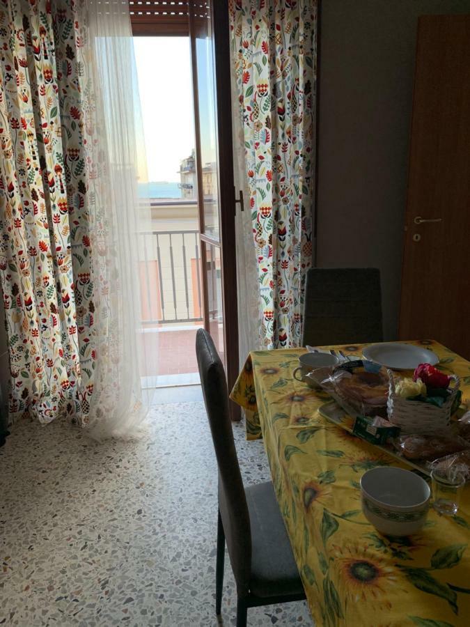 Apartamento Corso Vittorio Emanuele Luxury House Salerno Exterior foto