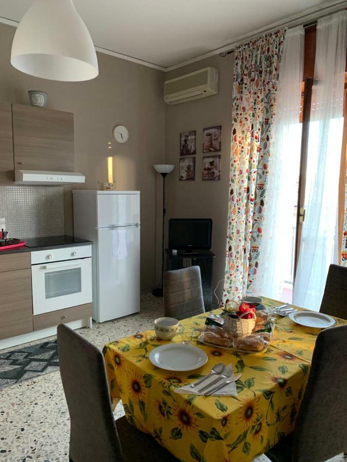 Apartamento Corso Vittorio Emanuele Luxury House Salerno Exterior foto