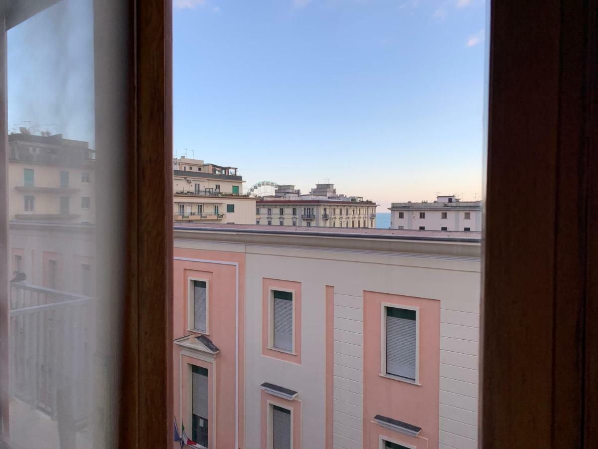 Apartamento Corso Vittorio Emanuele Luxury House Salerno Exterior foto